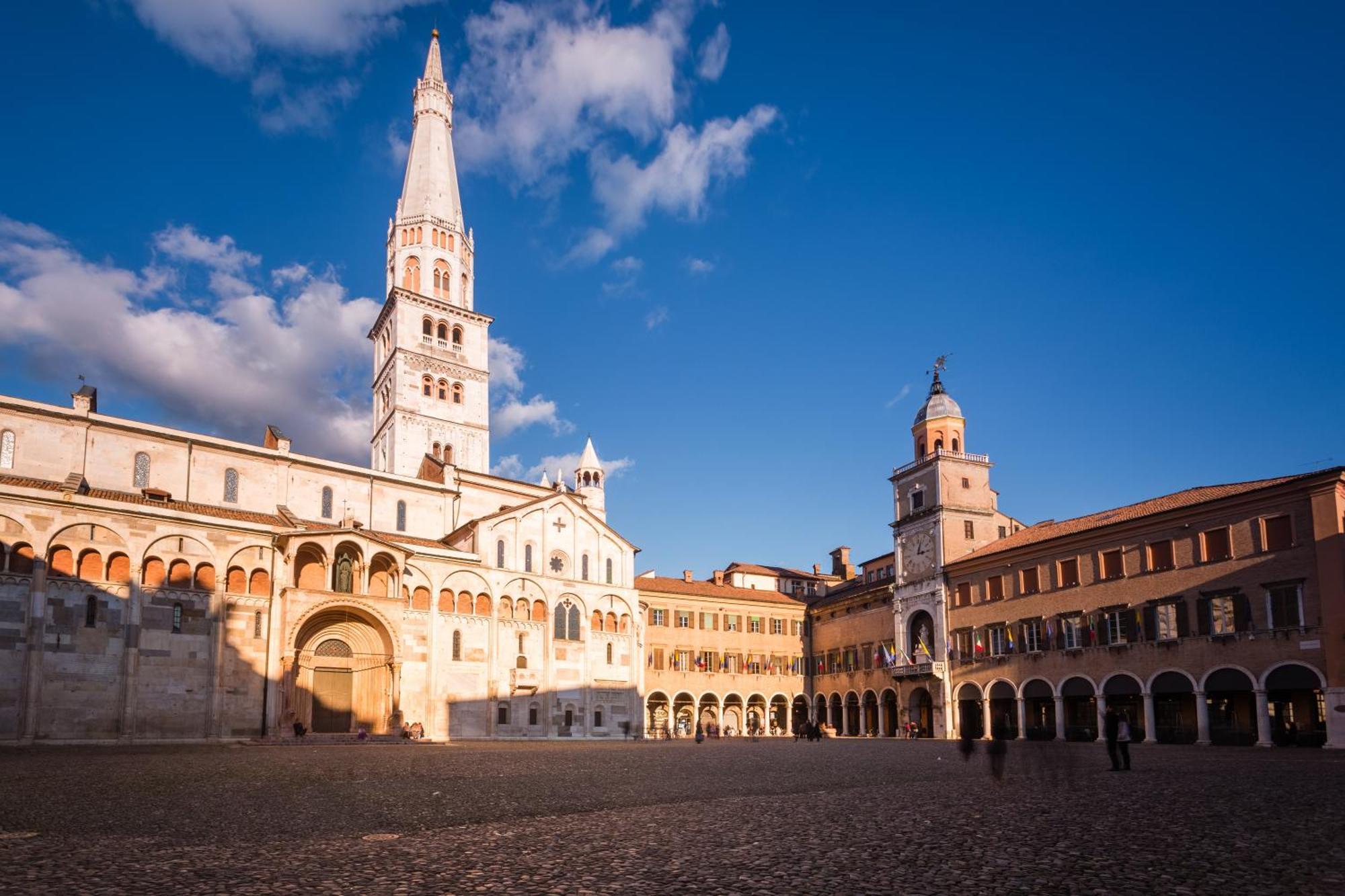 Modena Visit Apartment Ngoại thất bức ảnh